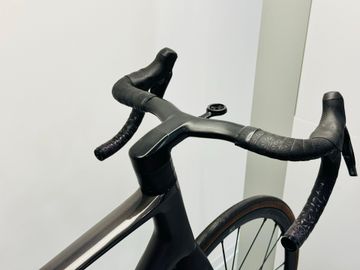 Used Scott Addict RC Ultimate 2022 2022 Road & Gravel, Black — image 7 of 13