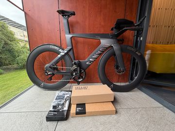 Canyon Speedmax CFR Di2 2026 2026 Road & Gravel d'occasion — image 2 sur 16