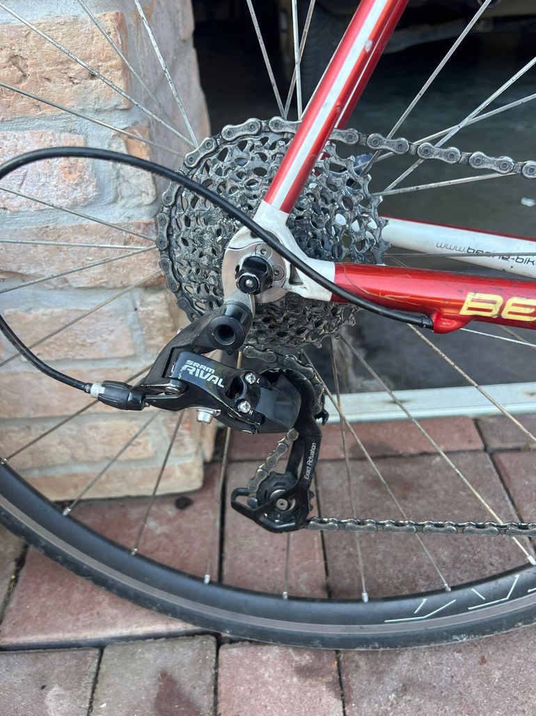 Used Beone Custom SRAM Rival 2019 Road & Gravel, Red — image 7 of 7