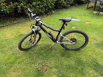 Used woom OFF AIR 5 2023 2023 Youth, Black — image 1 of 3