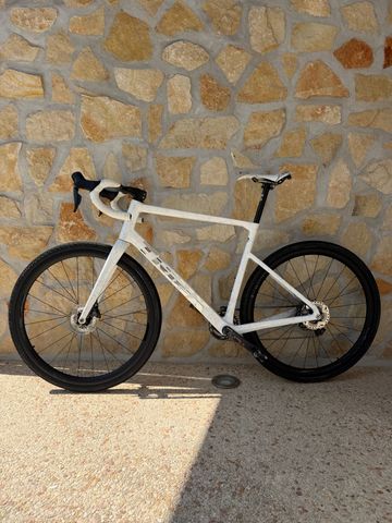 Used Trinx Custom Shimano Dura Ace Di2 2025 Road & Gravel