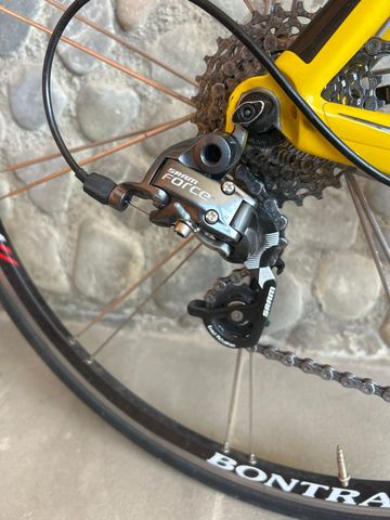 Used Trek Madone 3.5 H2 (Compact) 2012 2012 Road & Gravel, Black — image 4 of 8
