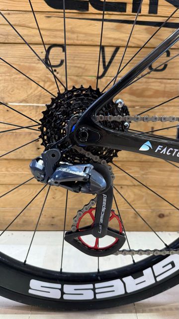 Gebrauchtes Factor Ostro VAM Custom Shimano Ultegra Di2 2023 Road & Gravel, Schwarz — Bild 7 von 10