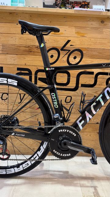 Used Factor Ostro VAM Custom Shimano Ultegra Di2 2023 Road & Gravel