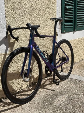 Used Colnago V4Rs Disc Ultegra Di2 8100 w/Fulcrum Racing Wind 400 Wheels 2024 2024 Road & Gravel