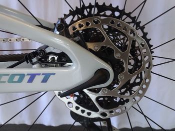 Brugt Scott Spark RC Team 2025 2025 Mountainbike — billede 8 af 10