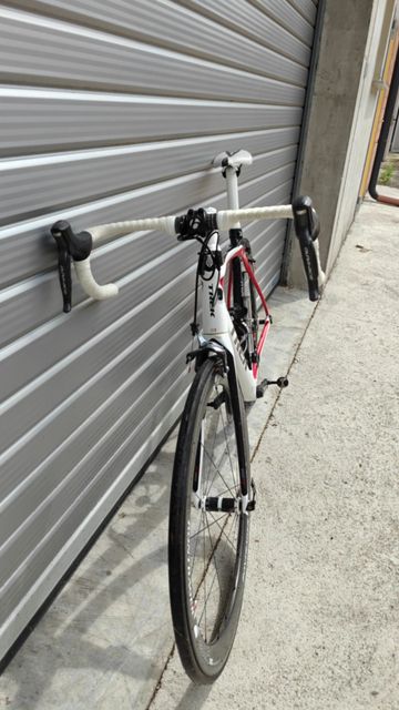 Used Trek Domane Shimano Dura Ace Di2 2014 Road & Gravel, Red — image 3 of 6