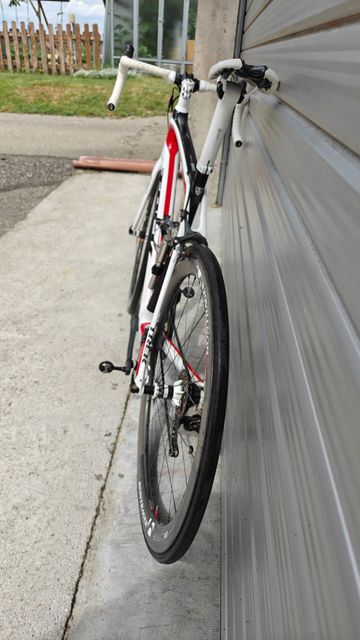 Used Trek Domane Shimano Dura Ace Di2 2014 Road & Gravel, Red — image 4 of 6