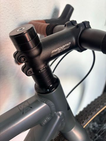 Tweedehands Megamo JAKAR 20 2024 2024 Road & Gravel — afbeelding 6 van 9