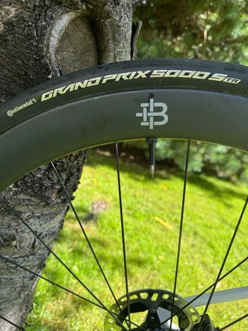 Used Factor Ostro Shimano Dura Ace Di2 2023 Road & Gravel, White — image 5 of 19