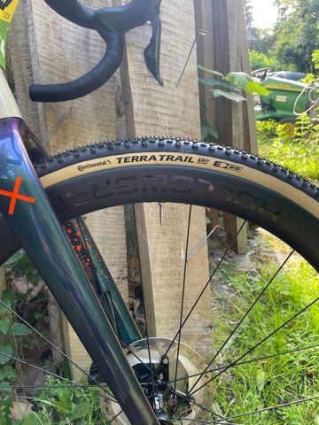 Used Cannondale SuperSix EVO Shimano Ultegra Di2 2024 Road & Gravel, Purple — image 14 of 14
