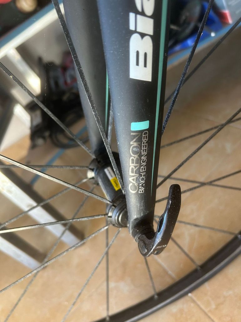 Brugt Bianchi Sempre Pro Ultegra 2014 2014 Road & Gravel — billede 2 af 4
