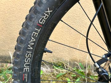Used Trek Slash 8 2022 2022 Mountainbike, Black, 29 — image 9 of 16