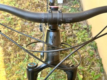 Used Trek Slash 8 2022 2022 Mountainbike, Black, 29 — image 6 of 16