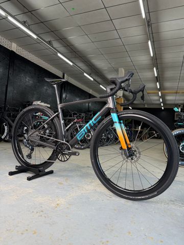 Used BMC Kaius 01 TWO 2024 2024 Road & Gravel, Black — image 2 of 22