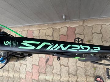 Used Scott E-Genius 910 2017 Mountainbike, Black — image 10 of 12