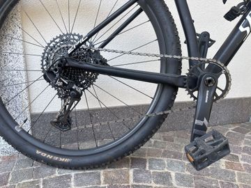 Gebrauchtes Specialized Men's Epic Hardtail Comp 2019 2019 Mountainbike, Schwarz — Bild 3 von 4