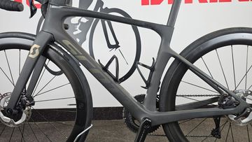 Używany Scott Foil RC 10 2022 2022 Road & Gravel — zdjęcie 17 z 21