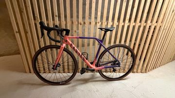 Canyon Inflite CF SL 7 2023 2023 Road & Gravel usato, Viola — immagine 5 di 20