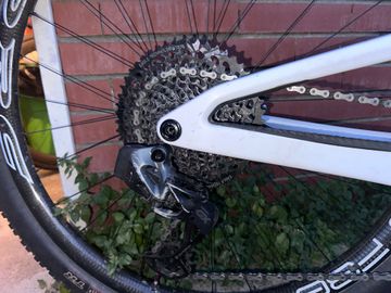 Gebrauchtes Scott Spark RC Pro 2022 2022 Mountainbike, Weiß — Bild 3 von 3