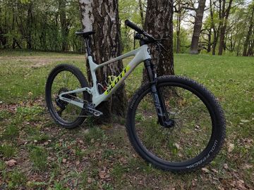 Käytetty Scott Spark RC Team Issue 2026 2026 MTB