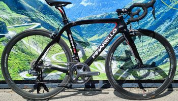 Używany Pinarello Dogma 65.1 Shimano Ultegra Di2 2x11 2016 Road & Gravel