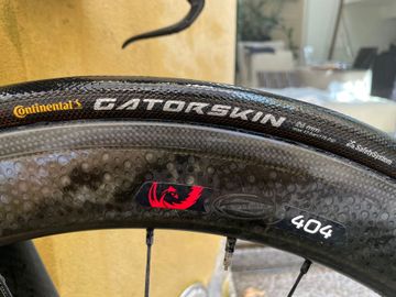 Używany Kuota Kalibur SRAM Red eTap AXS 2021 Road & Gravel — zdjęcie 9 z 10