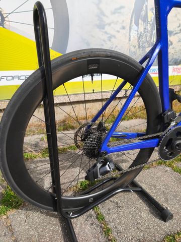 Gebrauchtes Giant Propel Advanced 1 2024 2024 Road & Gravel, Blau — Bild 2 von 4