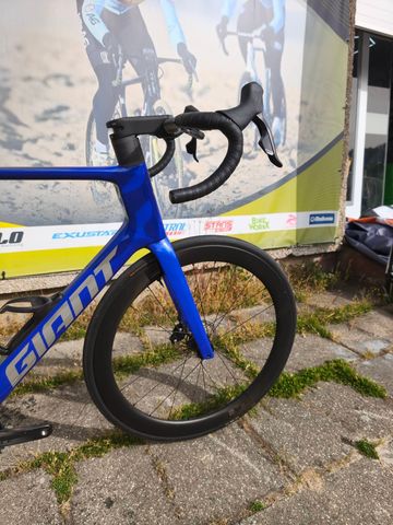 Gebrauchtes Giant Propel Advanced 1 2024 2024 Road & Gravel, Blau — Bild 4 von 4