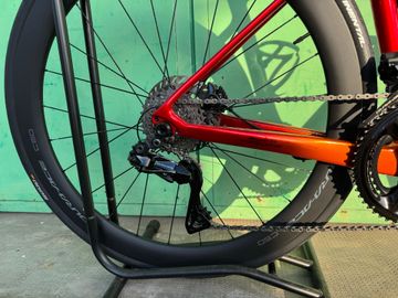 Used Bottecchia Emme Shimano Dura Ace Di2 2024 Road & Gravel, Red — image 5 of 9