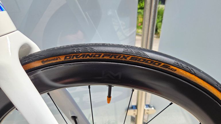 Brugt Canyon Ultimate CF SL 7 AXS 2024 2024 Road & Gravel — billede 6 af 8