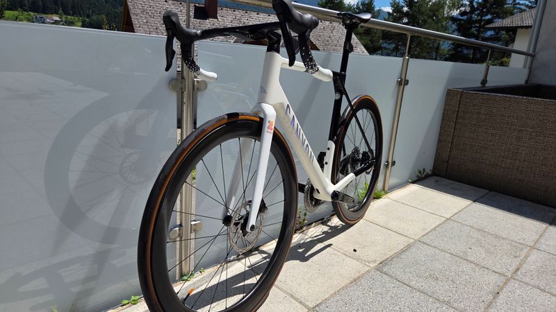 Used Canyon Ultimate CF SL 7 AXS 2024 2024 Road & Gravel