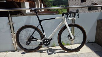 Brugt Canyon Ultimate CF SL 7 AXS 2024 2024 Road & Gravel — billede 5 af 8