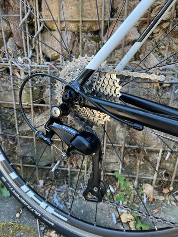Used CUBE ATTAIN SL 2019 2019 Road & Gravel, Black — image 4 of 12