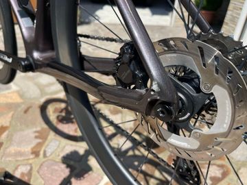Giant Defy Advanced 1 2023 2023 Road & Gravel de segunda mano, Negro — imagen 11 de 27