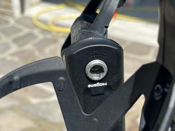 Giant Defy Advanced 1 2023 2023 Road & Gravel de segunda mano, Negro — imagen 3 de 27