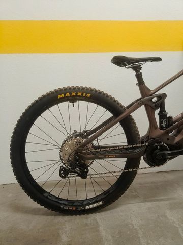 Tweedehands Orbea WILD M10 2024 2024 Mountainbike — afbeelding 9 van 10
