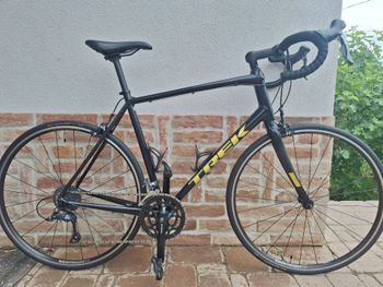 Brugt Trek Domane Shimano Claris 2025 2025 Road & Gravel