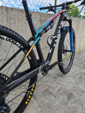 Used Canyon LUX SRAM GX 2017 Mountainbike, Black — image 5 of 6