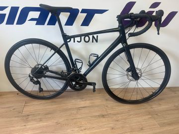 Tweedehands Giant Contend SL Disc 1 2024 2024 Road & Gravel — afbeelding 1 van 4