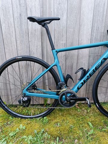 Używany Orbea Orca SRAM Rival eTap AXS 2023 Road & Gravel — zdjęcie 4 z 10