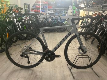Brugt Factor O2 Shimano 105 Di2 2026 Road & Gravel