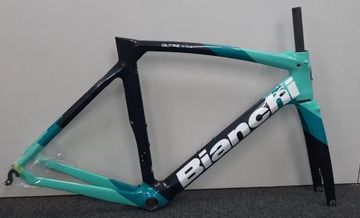 Używany Bianchi Oltre XR4 CV Rahmenset Frameset 2022 Road & Gravel