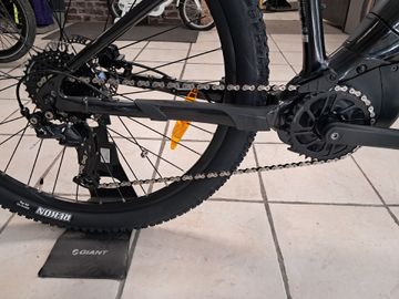 Used Giant Talon E+ 29 3 2023 2023 Mountainbike, Black, 29 — image 3 of 5