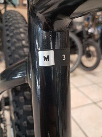 Used Giant Talon E+ 29 3 2023 2023 Mountainbike, Black, 29 — image 4 of 5