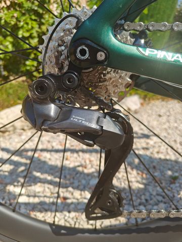 Pinarello Dogma Shimano Ultegra Di2 2023 Road & Gravel d'occasion — image 4 sur 6