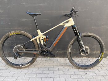 Tweedehands Mondraker Crafty SRAM GX Eagle AXS 2023 MTB