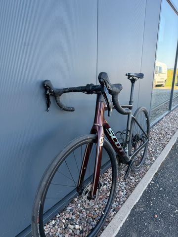Použité Scott Addict 30 2022 2022 Road & Gravel — obrázek 2 z 3