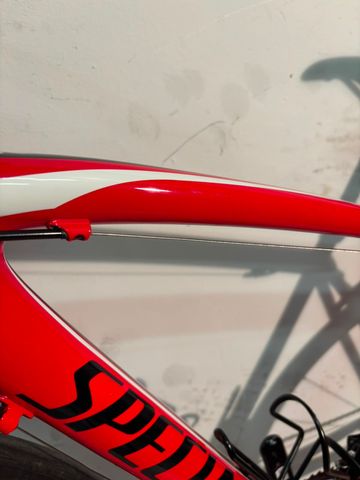 Używany Specialized Tarmac Elite 2016 2016 Road & Gravel — zdjęcie 2 z 10