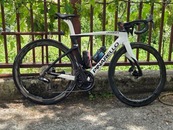 Brugt Pinarello Dogma SRAM Force 2024 Road & Gravel — billede 3 af 4